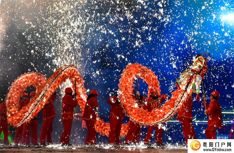 百龙竞技，苗族“舞龙嘘花”闹元宵(图6)