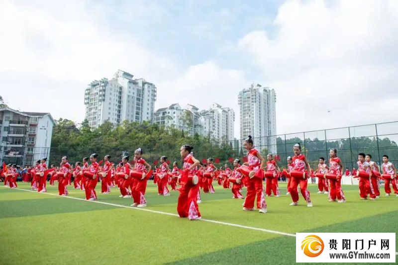 贞丰县首届中小学生运动会开幕(图1)